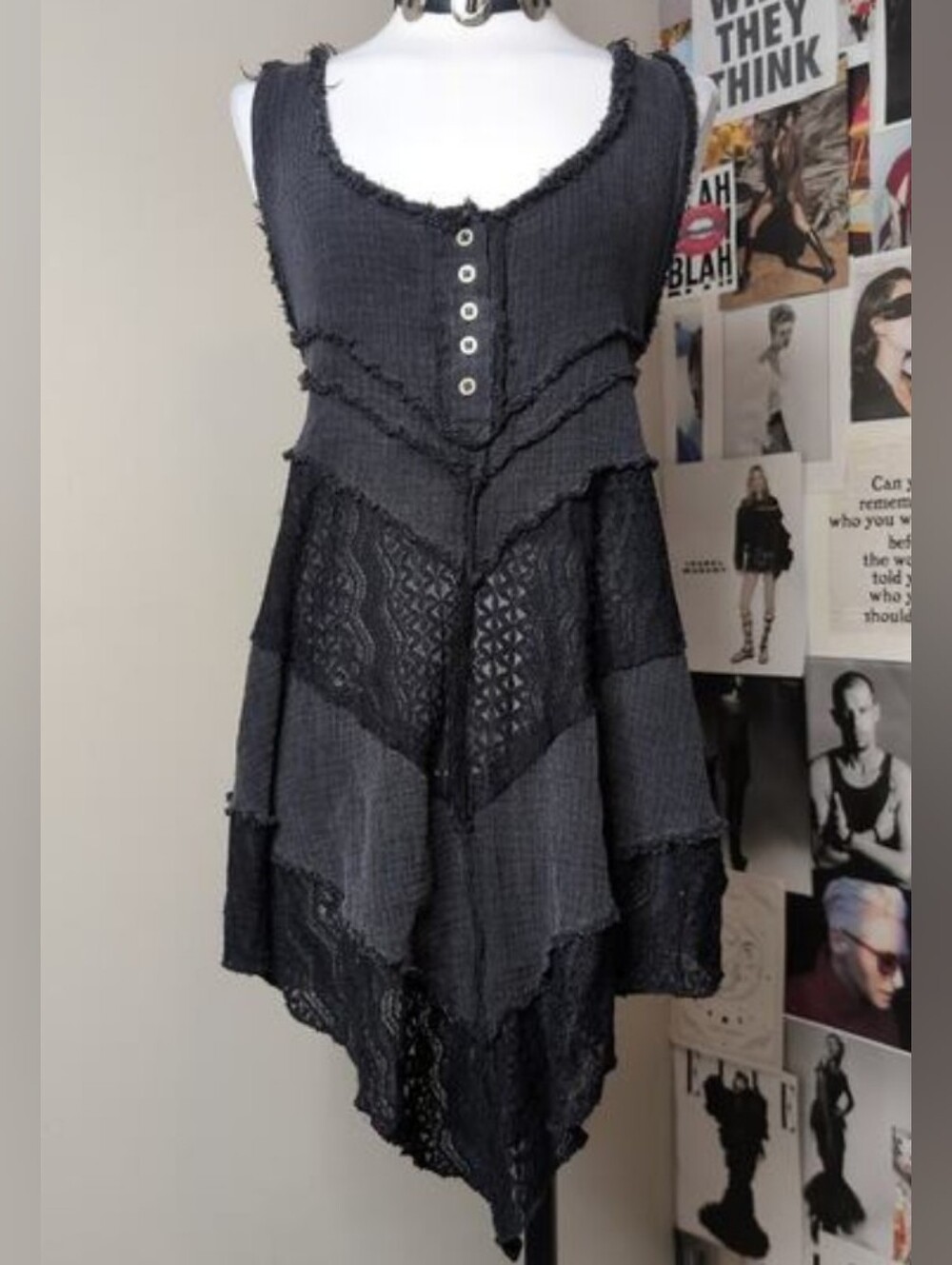 POL Asymmetrical Lace Tank Top EUC
